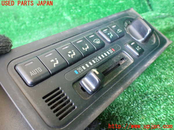 1UPJ-9231246066]ビッグホーン(UBS73GW)エアコンスイッチ1 中古_2