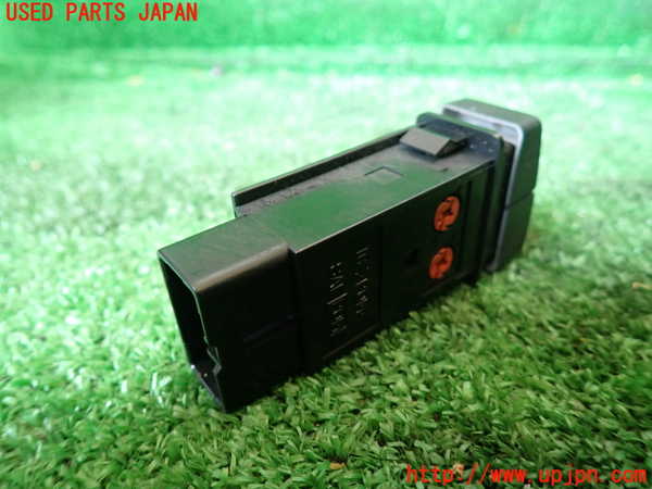 1UPJ-9231246309]ビッグホーン(UBS73GW)スイッチ4 (リヤワイパー) 中古_2