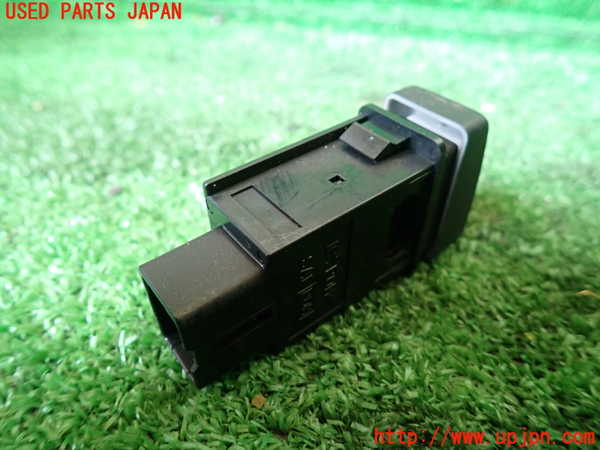 1UPJ-9231246300]ビッグホーン(UBS73GW)デフォッガースイッチ 中古_2