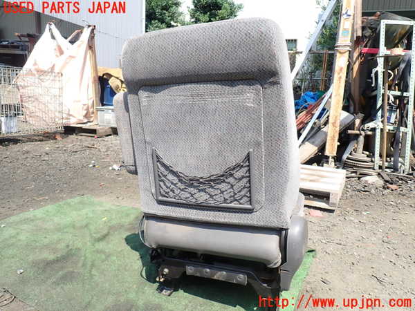 1UPJ-9231247035]ビッグホーン(UBS73GW)運転席シート 中古_5