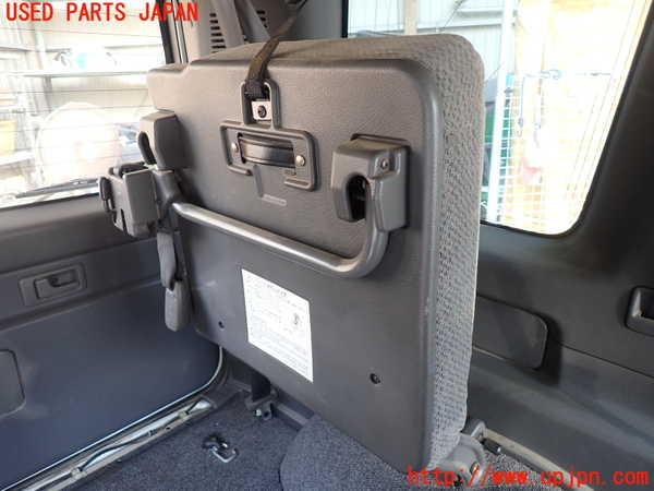 1UPJ-9231247265]ビッグホーン(UBS73GW)左3列目シート 中古_5