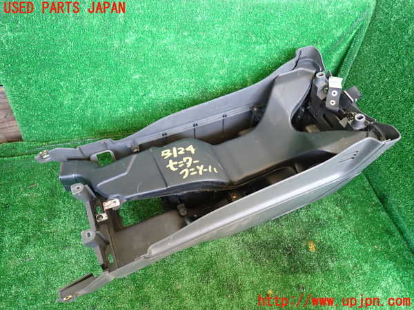 1UPJ-9231247540]ビッグホーン(UBS73GW)センターコンソール 中古_4