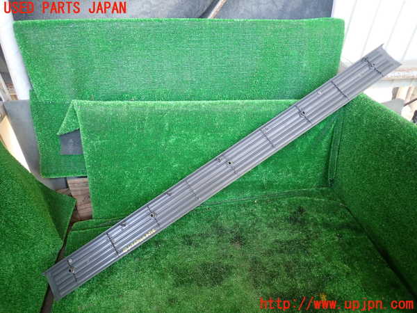 1UPJ-9231247771]ビッグホーン(UBS73GW)ラゲッジトレイ1 中古_2
