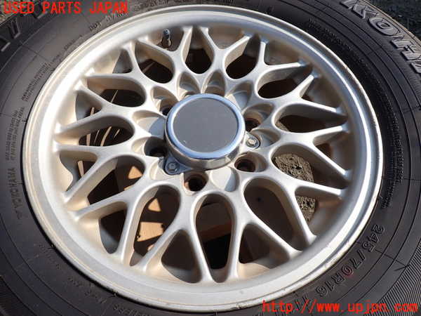 1UPJ-9231249032]ビッグホーン(UBS73GW)タイヤ　ホイール　1本② 245/70R16 中古_2