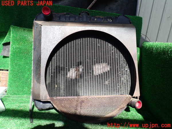 1UPJ-9231252321]三菱ジープ(J58)ラジエーター1 中古_3
