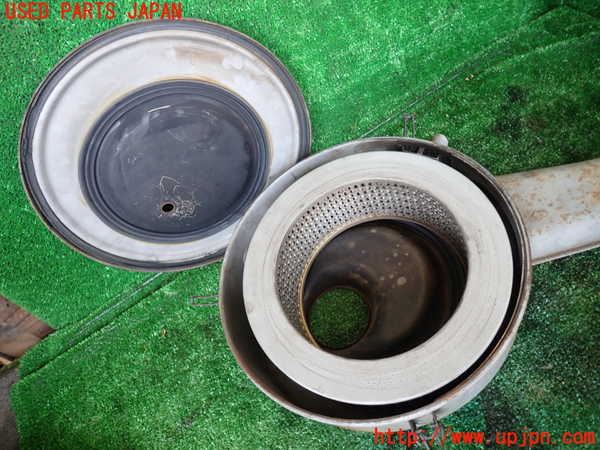 1UPJ-9231252560]三菱ジープ(J58)エアクリーナーボックス 中古_3