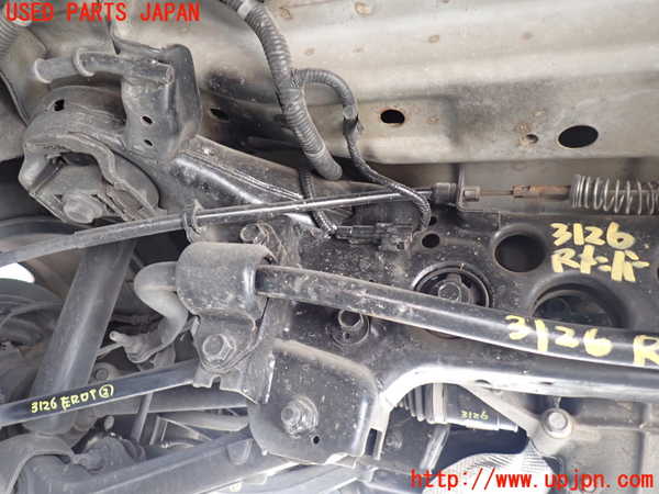 1UPJ-9231265295]ジープ・グランドチェロキー(WK36T)リアメンバー 中古_2