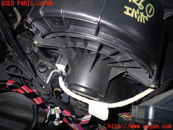 1UPJ-9231266081]ジープ・グランドチェロキー(WK36T)エバポレーター1 中古_3