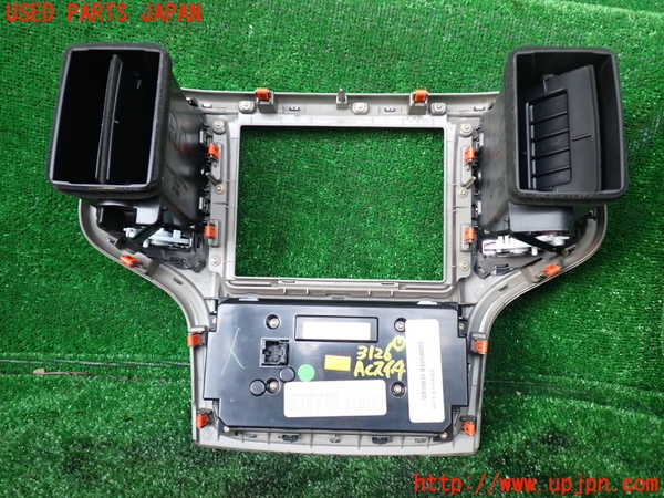 1UPJ-9231266066]ジープ・グランドチェロキー(WK36T)エアコンスイッチ1 中古_3