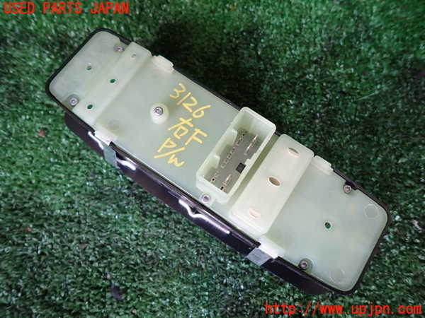 1UPJ-9231266240]ジープ・グランドチェロキー(WK36T)右前パワーウィンドウスイッチ 中古_2