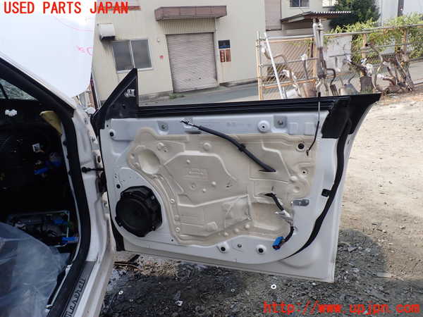1UPJ-9231271230]マセラティ・クアトロポルテ(MQP30A)右前ドア 中古 SAINT-GOBAIN SEKURIT M1502 43R-00043_4