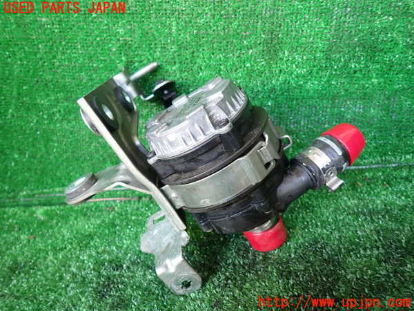 1UPJ-9231272110]マセラティ・クアトロポルテ(MQP30A)ウォーターポンプ 中古_2