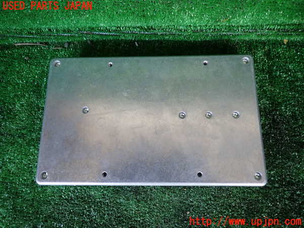 1UPJ-9231276525]マセラティ・クアトロポルテ(MQP30A)アンプ 中古_2