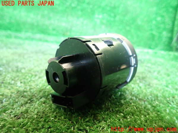 1UPJ-9231276285]マセラティ・クアトロポルテ(MQP30A)ライトスイッチ 中古_2