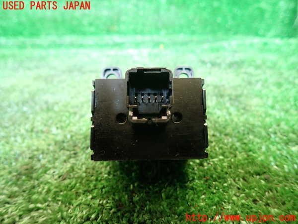 1UPJ-9231276306]マセラティ・クアトロポルテ(MQP30A)スイッチ1(メーター照度) 中古_2