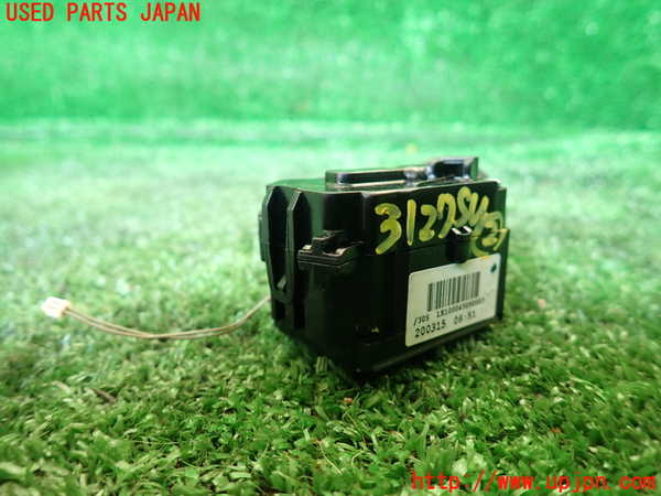 1UPJ-9231276307]マセラティ・クアトロポルテ(MQP30A)スイッチ2 中古_2