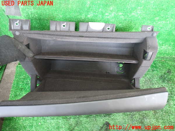 1UPJ-9231277516]マセラティ・クアトロポルテ(MQP30A)グローブボックス1 中古_3