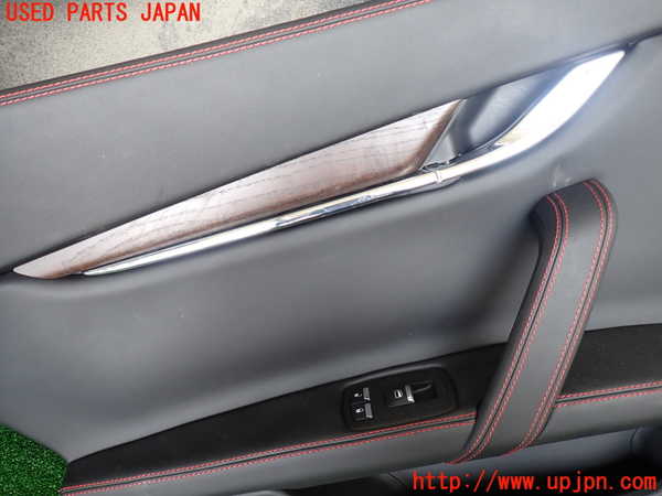 1UPJ-9231271324]マセラティ・クアトロポルテ(MQP30A)左後ドア内張り 中古_2