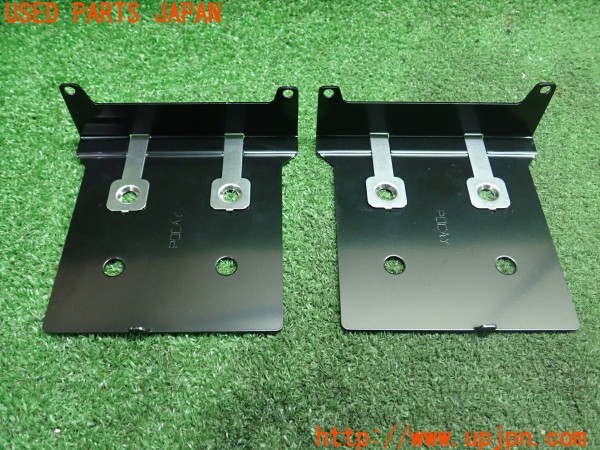 3UPJ=9231290512]ポルシェ カイエン ターボ(9PAM4851A 957型) ナビ取付キット パネル ステー 変換ハーネス 中古_3