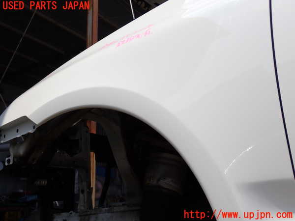 2UPJ-9231291082]ポルシェ・カイエン ターボ(9PAM4851A)左前フェンダー 中古_5