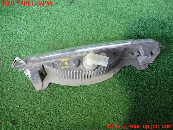 2UPJ-9231291162]ポルシェ・カイエン ターボ(9PAM4851A)左ウィンカーレンズ 中古_4