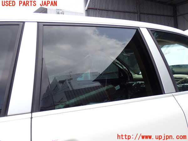 2UPJ-9231291290]ポルシェ・カイエン ターボ(9PAM4851A)右後ドア (43R-000023 M392) 中古_2