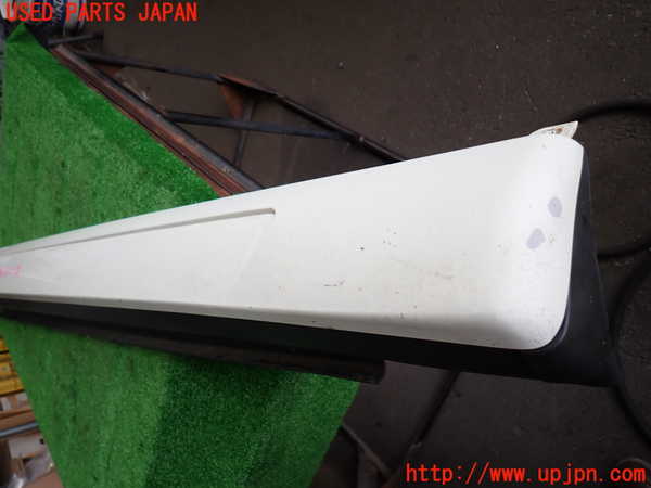 2UPJ-9231291390]ポルシェ・カイエン ターボ(9PAM4851A)右サイドステップ 中古_4