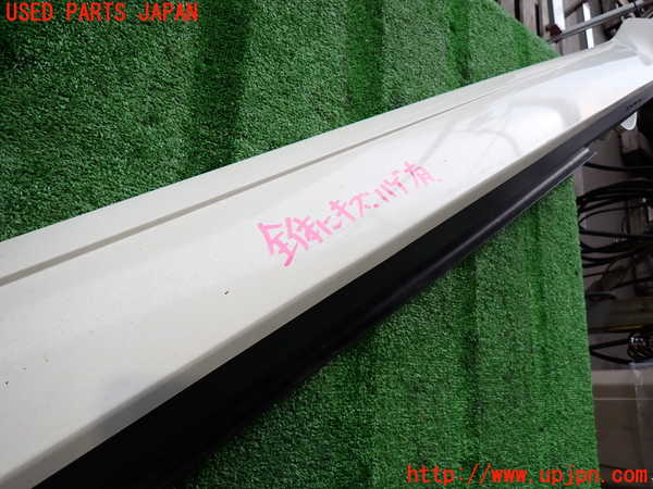 2UPJ-9231291392]ポルシェ・カイエン ターボ(9PAM4851A)左サイドステップ 中古_3