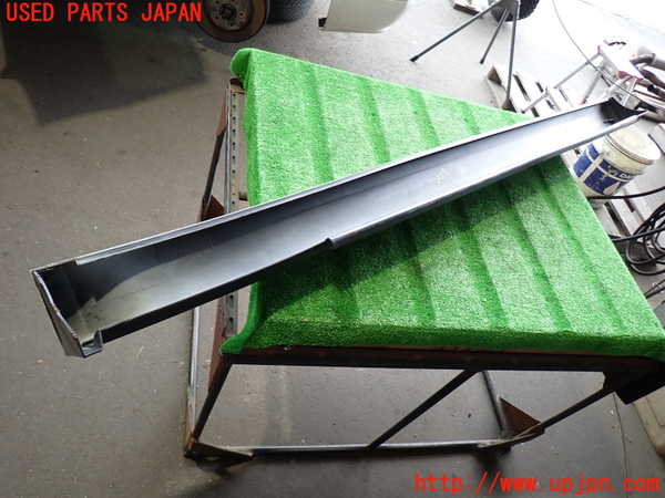 2UPJ-9231291392]ポルシェ・カイエン ターボ(9PAM4851A)左サイドステップ 中古_5