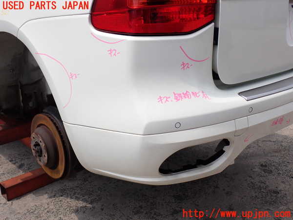 2UPJ-9231291610]ポルシェ・カイエン ターボ(9PAM4851A)リアバンパー ジャンク品 中古_5