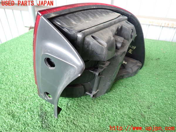 2UPJ-9231291536]ポルシェ・カイエン ターボ(9PAM4851A)左テールランプ 中古_2