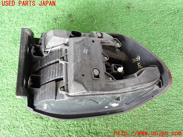 2UPJ-9231291536]ポルシェ・カイエン ターボ(9PAM4851A)左テールランプ 中古_4