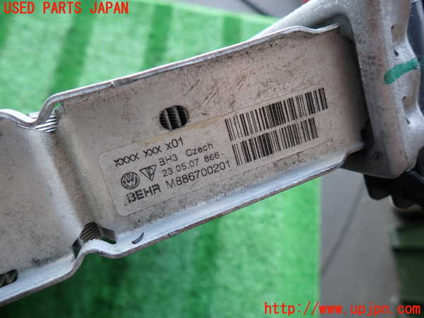 2UPJ-9231292321]ポルシェ・カイエン ターボ(9PAM4851A)ラジエーター1 中古_2