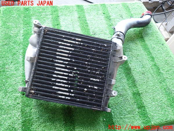 2UPJ-9231292452]ポルシェ・カイエン ターボ(9PAM4851A)インタークーラー2 中古_3
