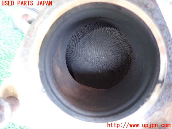 2UPJ-9231292661]ポルシェ・カイエン ターボ(9PAM4851A)触媒1 中古_2
