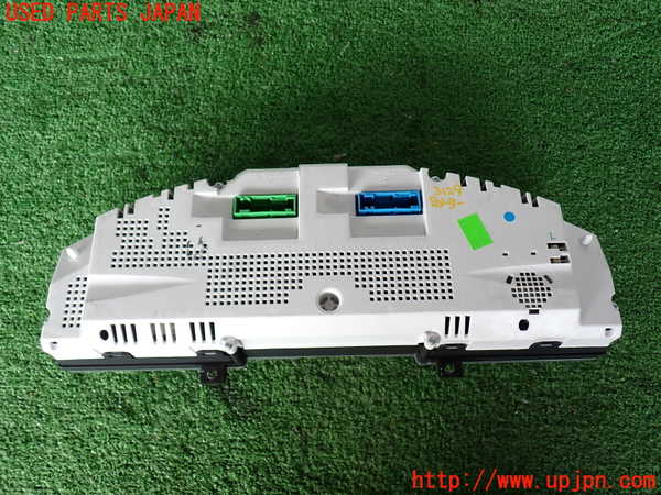 2UPJ-9231296170]ポルシェ・カイエン ターボ(9PAM4851A)スピードメーター 中古_3