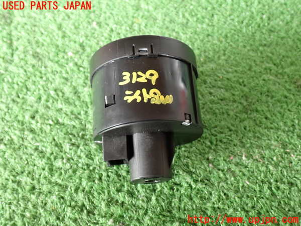 2UPJ-9231296285]ポルシェ・カイエン ターボ(9PAM4851A)ライトスイッチ 中古_2