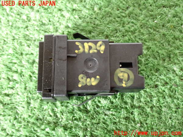 2UPJ-9231296312]ポルシェ・カイエン ターボ(9PAM4851A)スイッチ7 (シートヒーター) 中古_2
