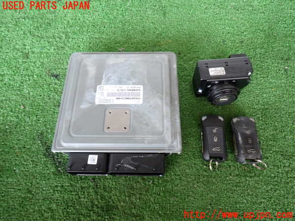 2UPJ-9231296110]ポルシェ・カイエン ターボ(9PAM4851A)エンジンコンピューター 中古_3