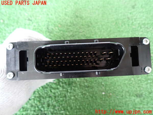 2UPJ-9231296115]ポルシェ・カイエン ターボ(9PAM4851A)ミッションコンピューター 中古_2
