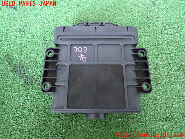 2UPJ-9231296115]ポルシェ・カイエン ターボ(9PAM4851A)ミッションコンピューター 中古_3