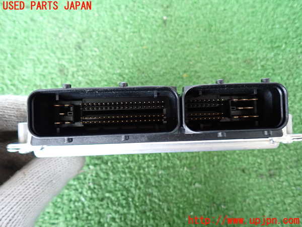 2UPJ-9231296120]ポルシェ・カイエン ターボ(9PAM4851A)サスペンションコンピューター 中古_2