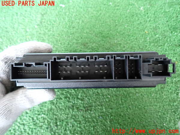 2UPJ-9231296147]ポルシェ・カイエン ターボ(9PAM4851A)コンピューター2 (7L5 937 049 AA) 中古_3