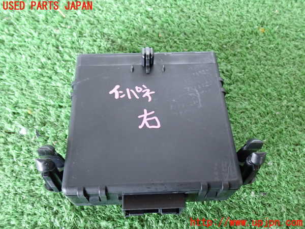 2UPJ-9231296150]ポルシェ・カイエン ターボ(9PAM4851A)コンピューター5 (7L5 907 530 B) 中古_3