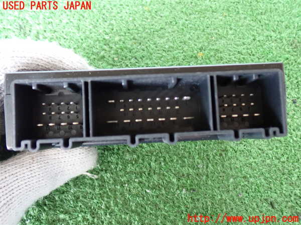 2UPJ-9231296151]ポルシェ・カイエン ターボ(9PAM4851A)コンピューター6 (7L5 959 933) 中古_2