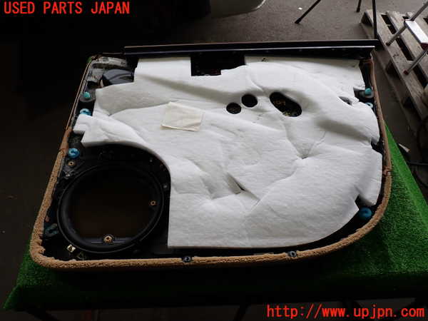 2UPJ-9231291264]ポルシェ・カイエン ターボ(9PAM4851A)左前ドア内張り 中古_3