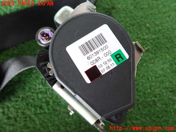 2UPJ-9231297075]ポルシェ・カイエン ターボ(9PAM4851A)助手席シートベルト 中古_2
