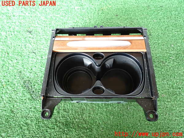 2UPJ-9231297810]ポルシェ・カイエン ターボ(9PAM4851A)ドリンクホルダー 中古_2