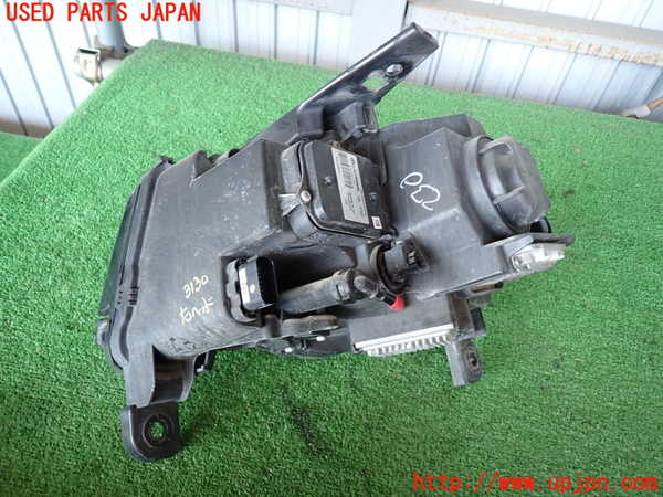 2UPJ-9231301130]ジープ・グランドチェロキー(WK36T)右ヘッドライト HID 中古_4