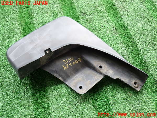 2UPJ-9231301452]ジープ・グランドチェロキー(WK36T)左フロントマッドガード(泥除け) 中古_2